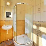 بيت للعطل With Fireplace And Private Garden *