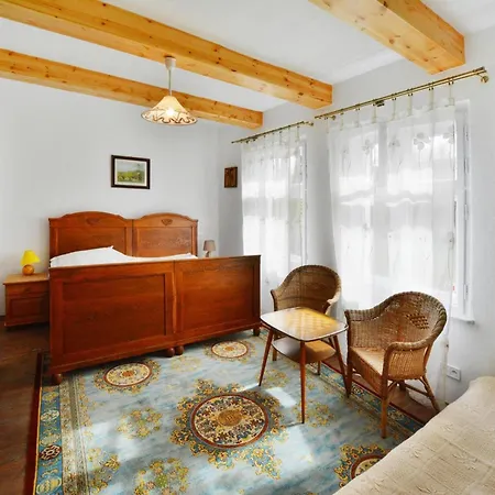 With Fireplace And Private Garden Casa vacanze *