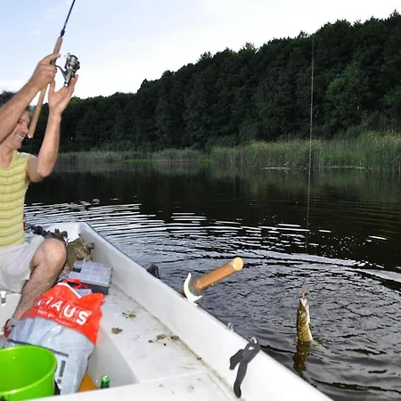 With Fireplace And Private Garden Casa vacanze