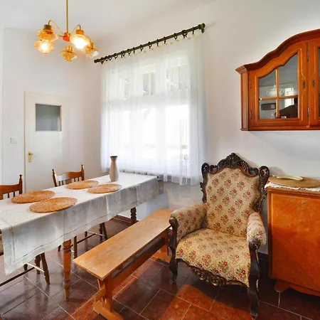 With Fireplace And Private Garden Grabczyn