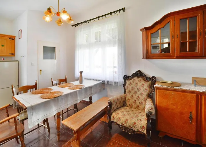 With Fireplace And Private Garden Grabczyn